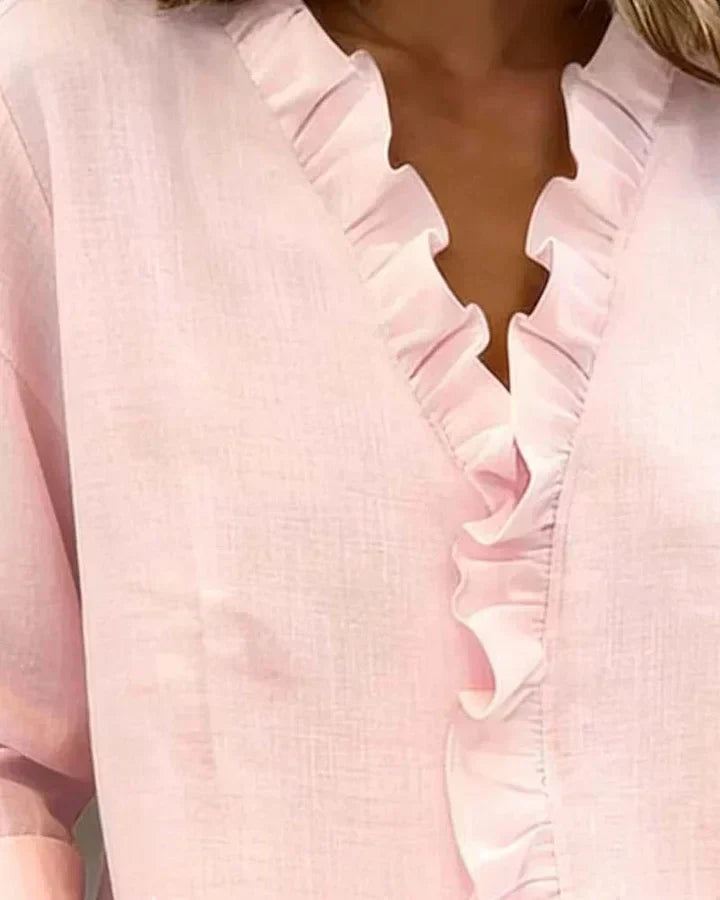 Chiara™ | Blouse Col en V et Volants Délicats
