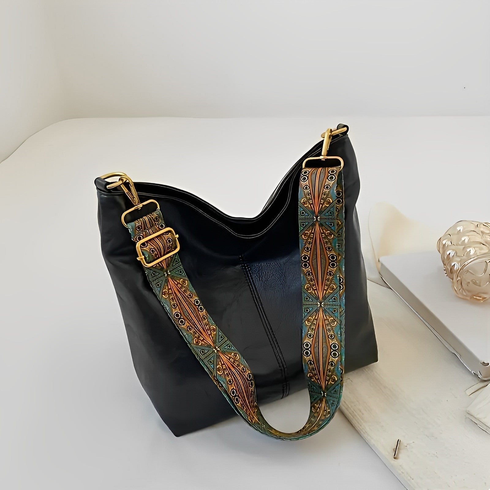 ZAFRA | Bolso Bandolera de Cuero