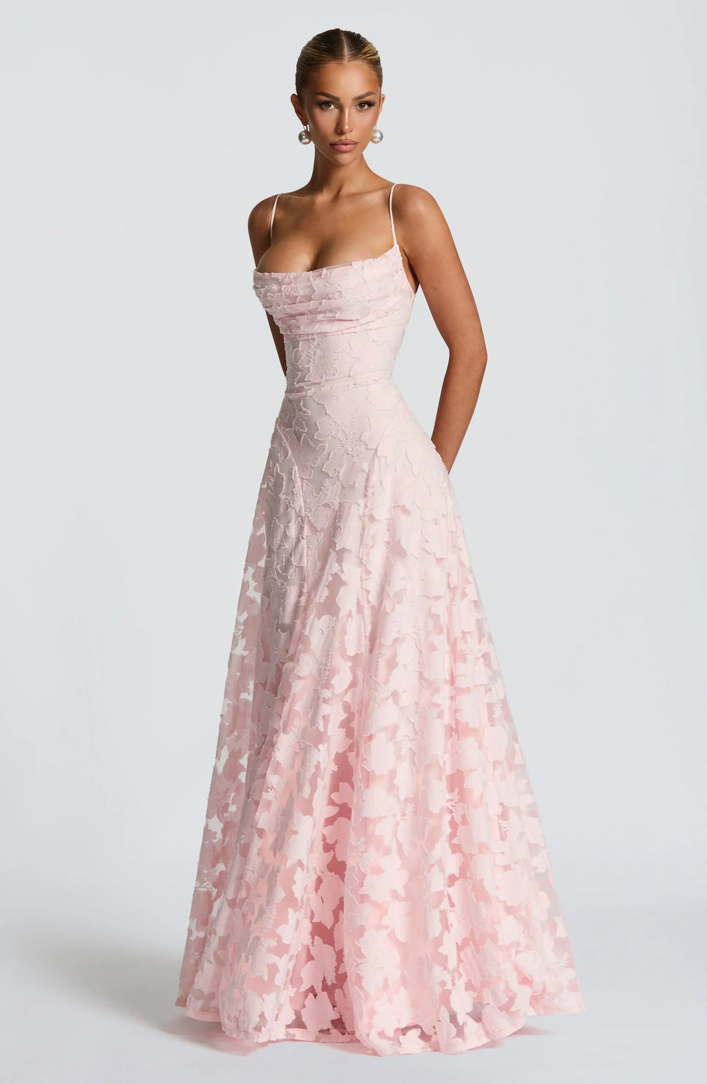 Cira | Robe en Dentelle Florale