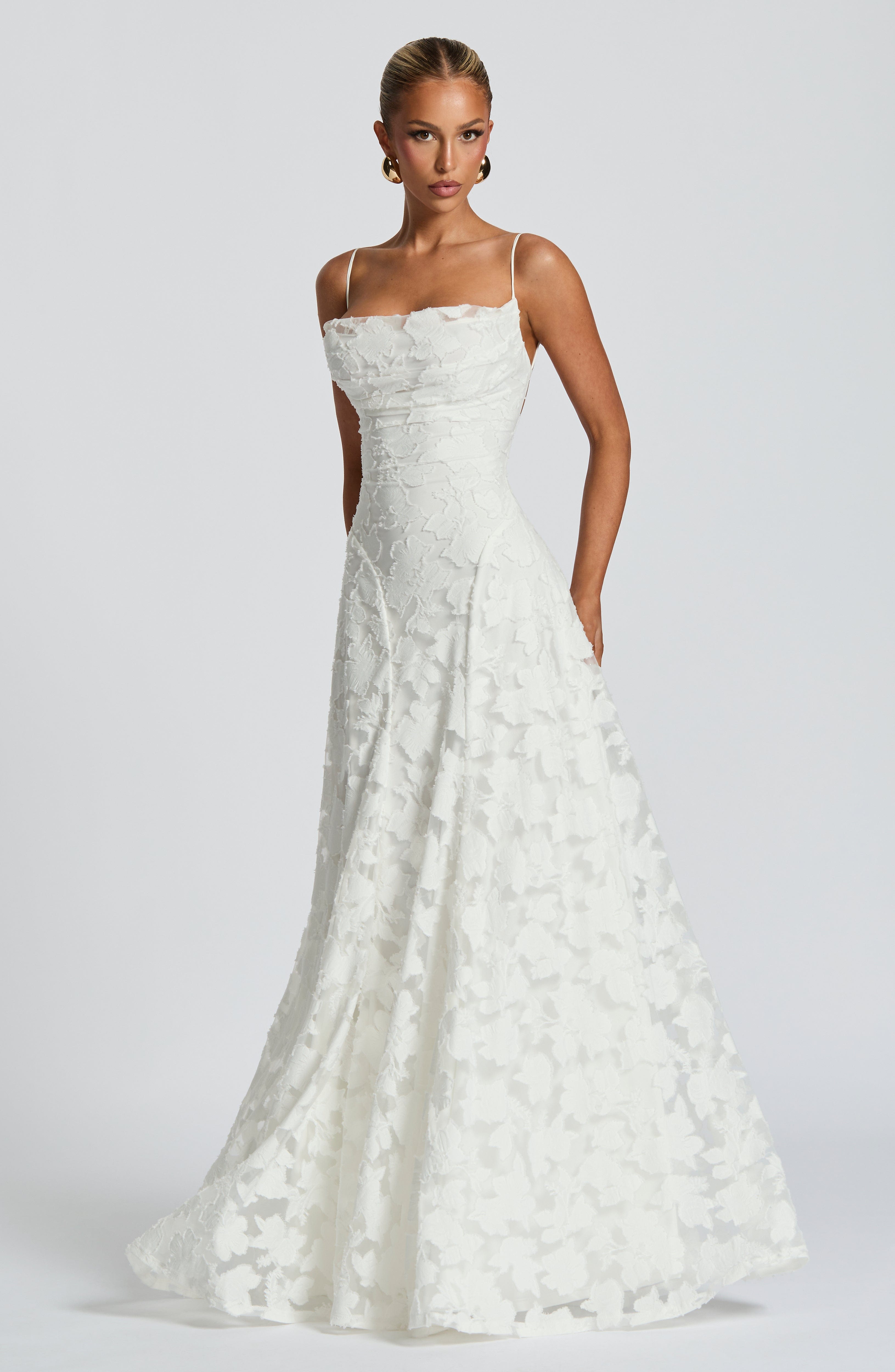 Cira | Robe en Dentelle Florale
