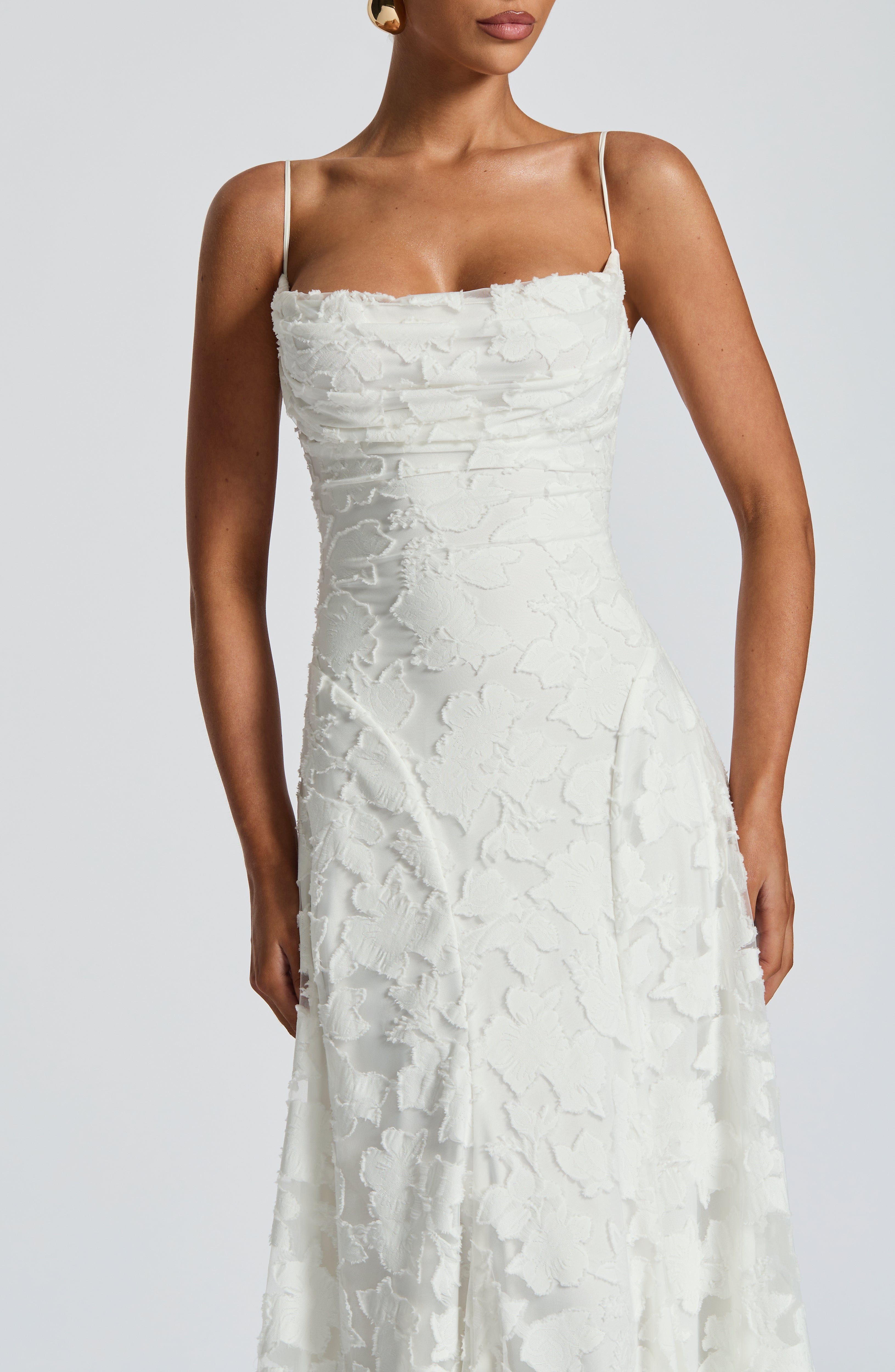 Cira | Robe en Dentelle Florale